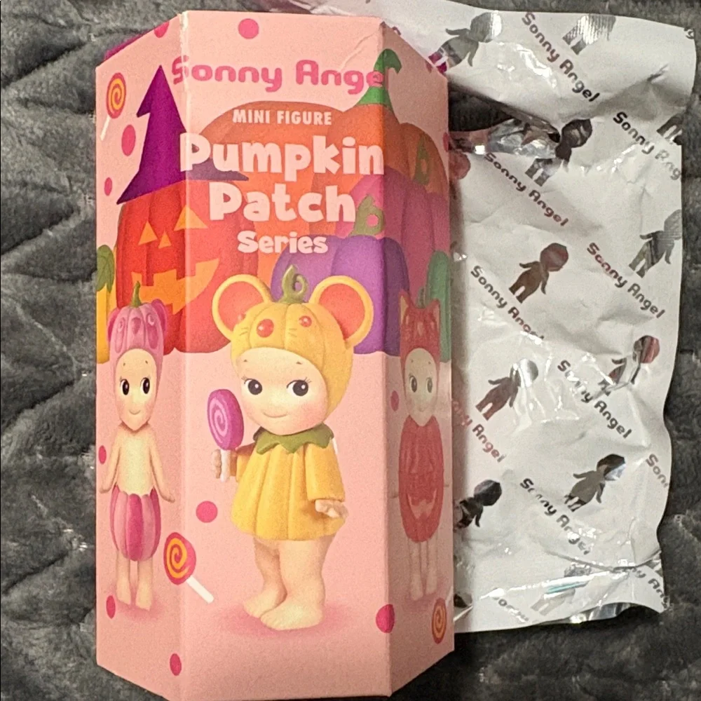 SONNY ANGEL Pumpkin Patch - Panda - Picture 6 of 8